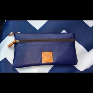Dooney and Bourke wallet